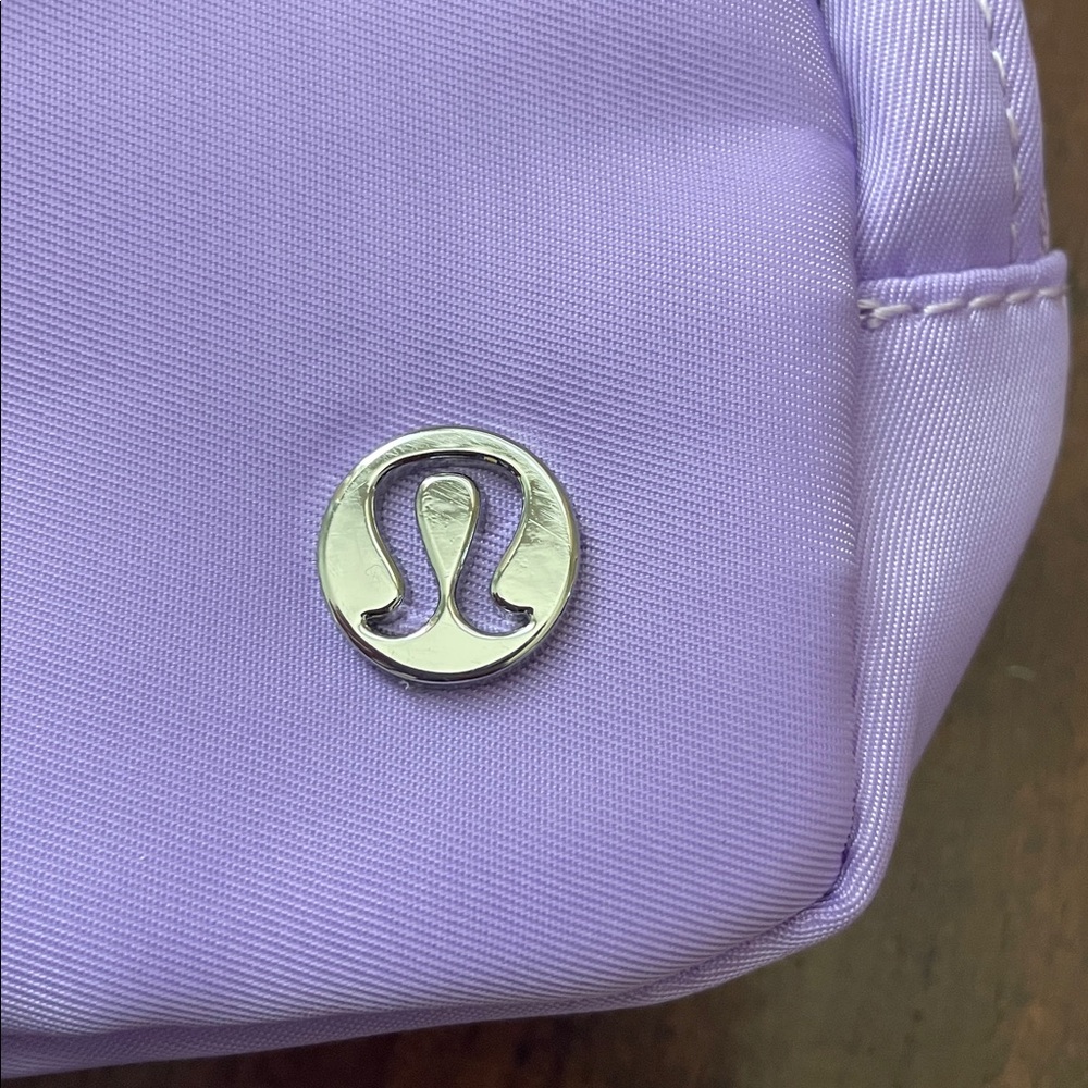 Lululemon Athletica Crossbody Belt Bag - Picture 5 of 8